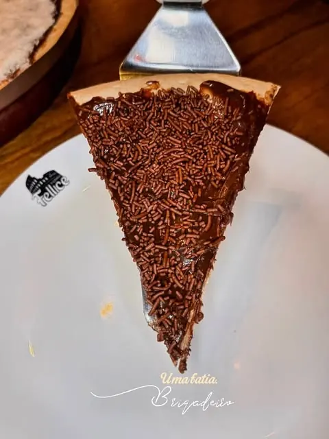 Post: fatia de pizza doce de brigadeiro